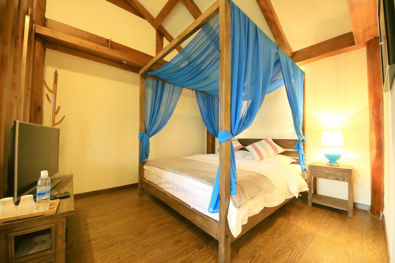 Peter Goullart Boutique Inn Lijiang  Bagian luar foto