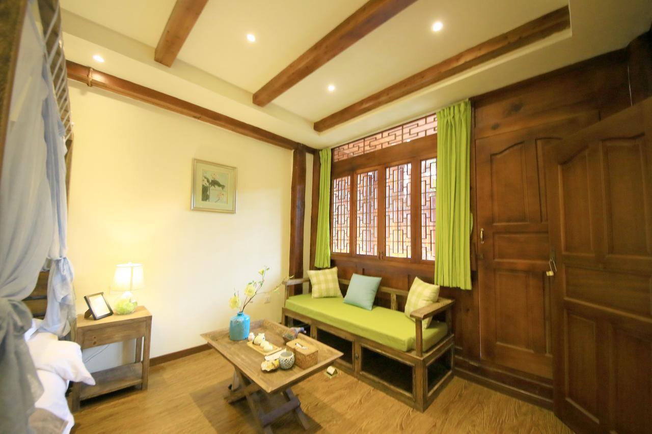 Peter Goullart Boutique Inn Lijiang  Bagian luar foto