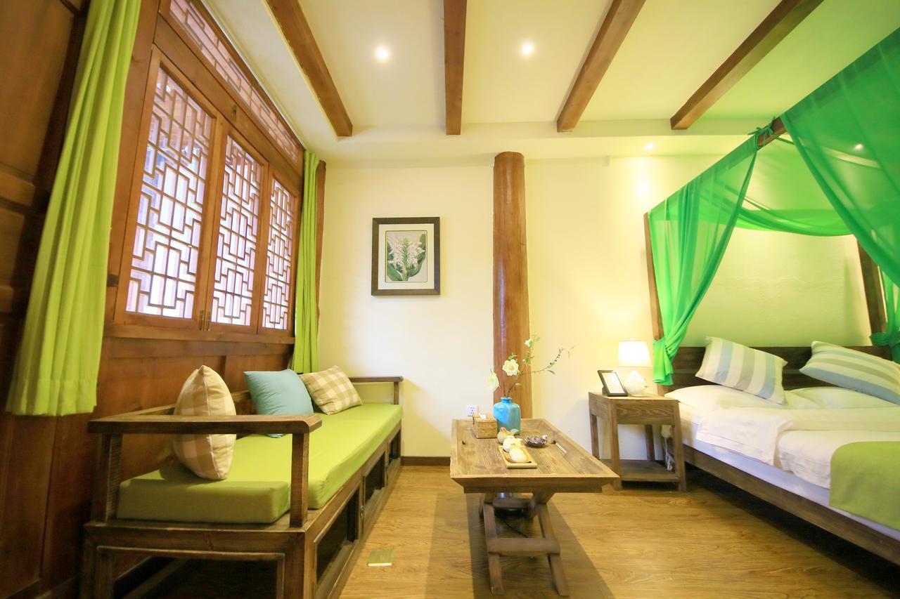 Peter Goullart Boutique Inn Lijiang  Bagian luar foto